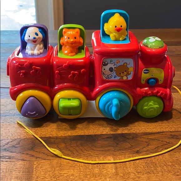 Vtech roll & surprise animal train. - Picture 1 of 4